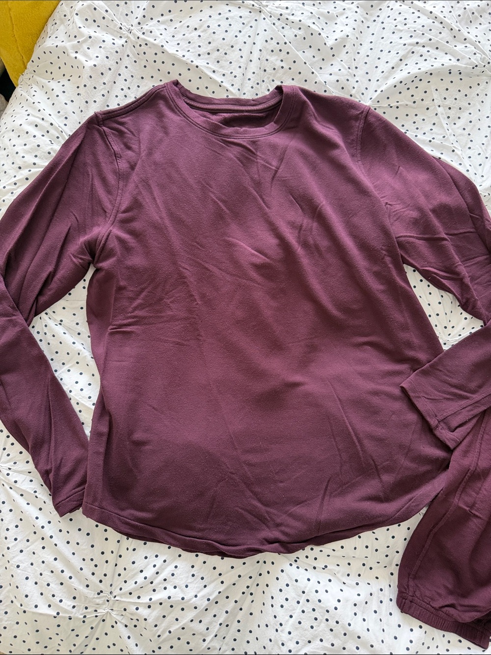 lululemon athletic Maroon Pullover Sweatshirt and Matching Joggers